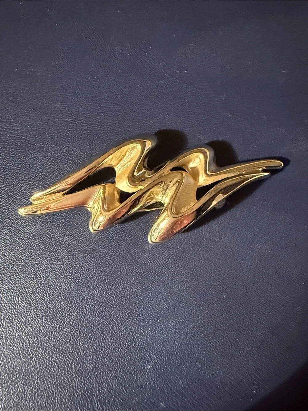 Vintage Gold Tone Zigzag Brooch Pin